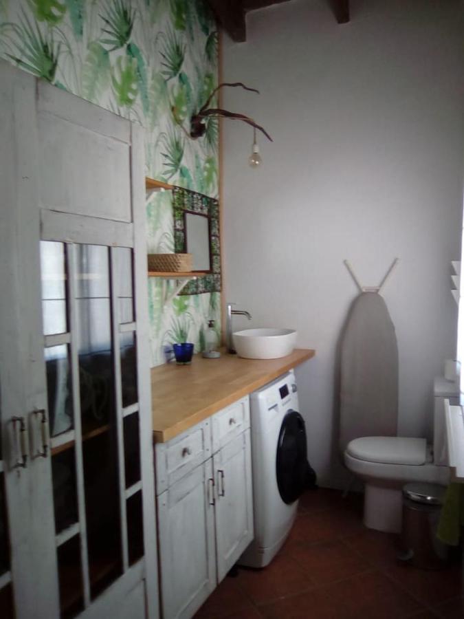 The African House Tolox Eksteriør bilde